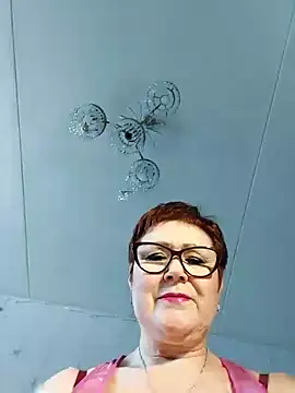 Snapshot of Fire_Night chatting on 01/16/25, 08:22 Fire Night online show from 01/16/25, 08:22