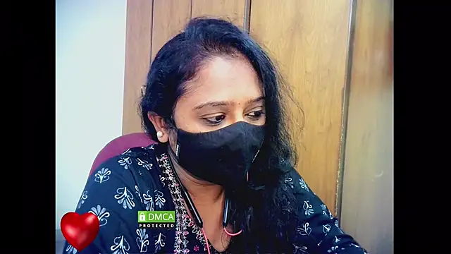 sexynayan23 online show from 09/27/25, 06:02