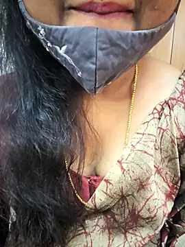 sexynayan23 online show from 10/31/25, 05:19