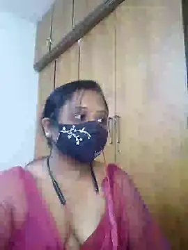 Snapshot of sexynayan23 chatting on 05/06/26, 05:14 sexynayan23 online show from 05/06/26, 05:14
