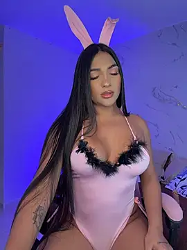 isabella1sexy online show from 03/07/26, 02:41