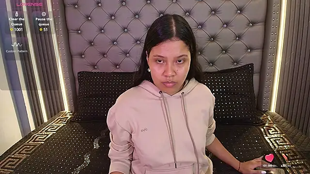 bhabylala1 online show from 12/19/24, 11:35