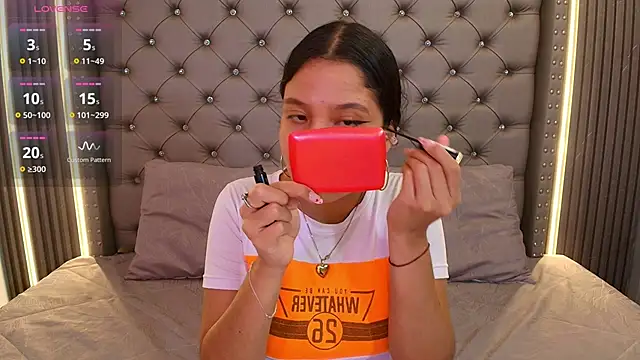 bhabylala1 online show from 01/03/25, 11:44