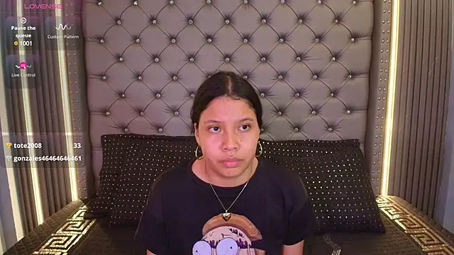 bhabylala1 online show from 02/01/25, 11:37