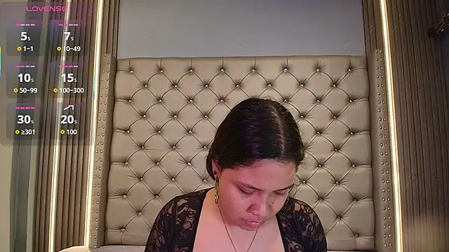 bhabylala1 online show from 10/16/25, 11:06