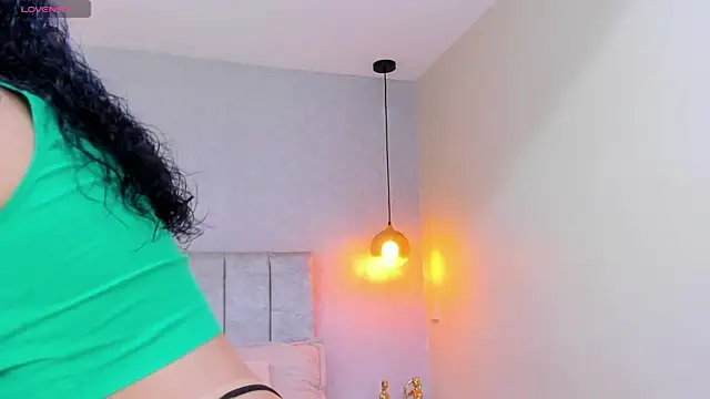 Snapshot of Maysoon_sabato chatting on 11/18/25, 12:20 Maysoon sabato online show from 11/18/25, 12:20