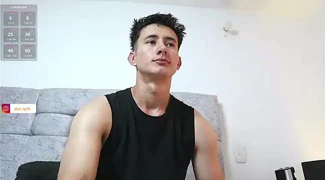 Snapshot of _Alexxx chatting on 02/18/25, 11:19 Alexxx online show from 02/18/25, 11:19