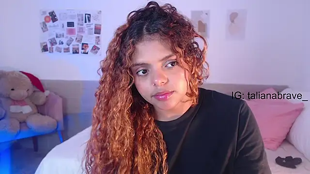 Snapshot of ValienteGirl_ chatting on 03/07/25, 05:51 ValienteGirl  online show from 03/07/25, 05:51