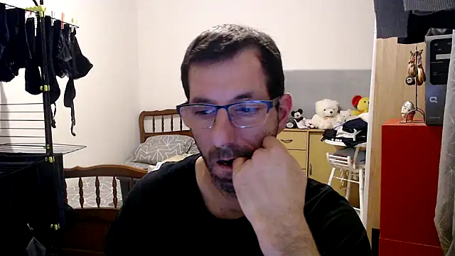 steph19x5 online show from 12/10/24, 05:44