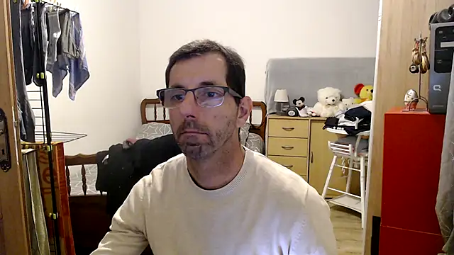 steph19x5 online show from 12/13/24, 05:21