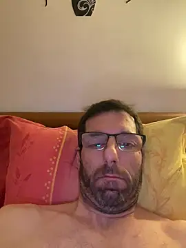 steph19x5 online show from 12/29/24, 09:52