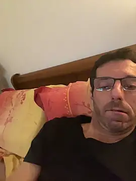 steph19x5 online show from 12/30/24, 11:06