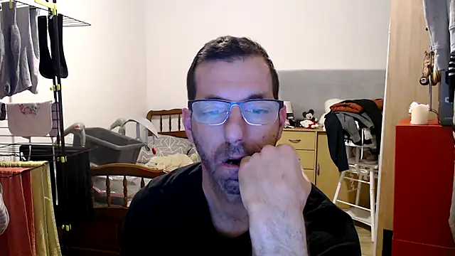steph19x5 online show from 01/01/25, 12:44