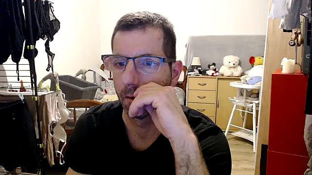 steph19x5 online show from 01/01/25, 08:15
