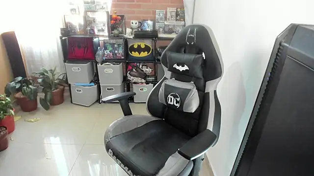 aika-dreams online show from 09/22/25, 12:51