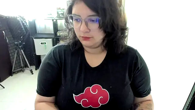 aika-dreams online show from 11/27/25, 01:02