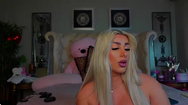 Squirt Tanya online show from 12/22/24, 10:47