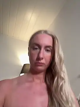 CutieEmy online show from 06/22/26, 08:17
