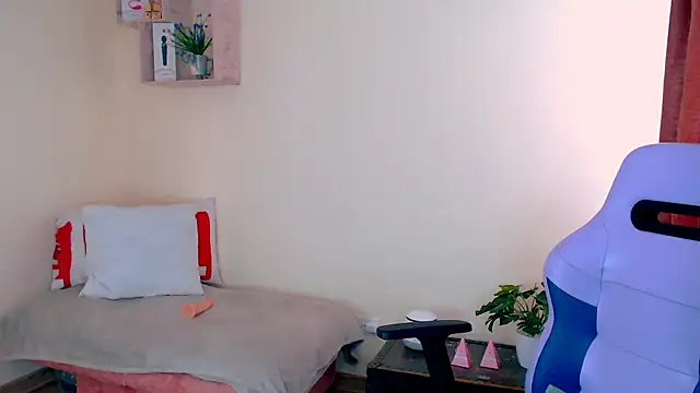 LATINGODDESS X online show from 05/20/26, 03:40