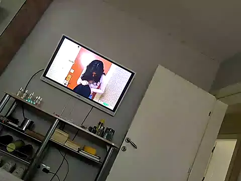 Consensustr online show from 02/09/25, 12:41