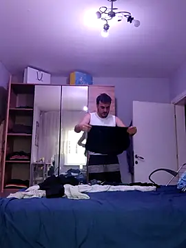 Consensustr online show from 10/19/25, 05:41