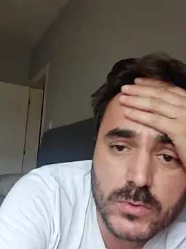 Consensustr online show from 10/25/25, 06:54