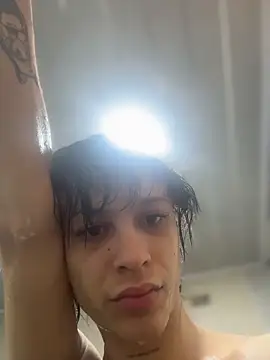 stormytt  online show from 09/29/25, 12:21