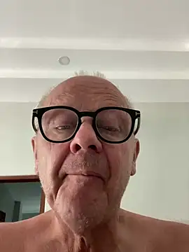 Snapshot of 58klaus chatting on 02/17/25, 07:15 58klaus online show from 02/17/25, 07:15