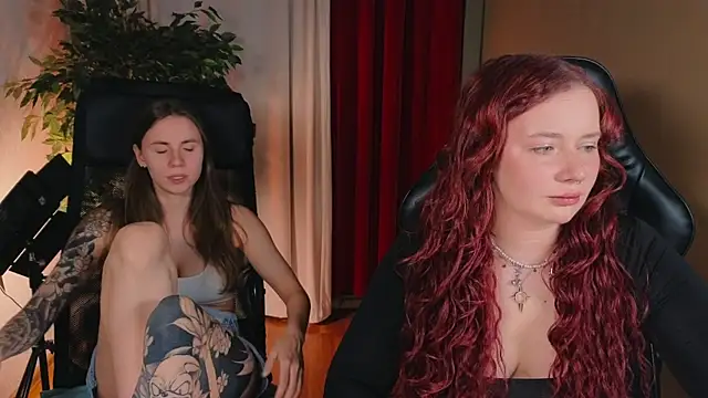  AnnaStark  online show from 09/17/25, 08:32