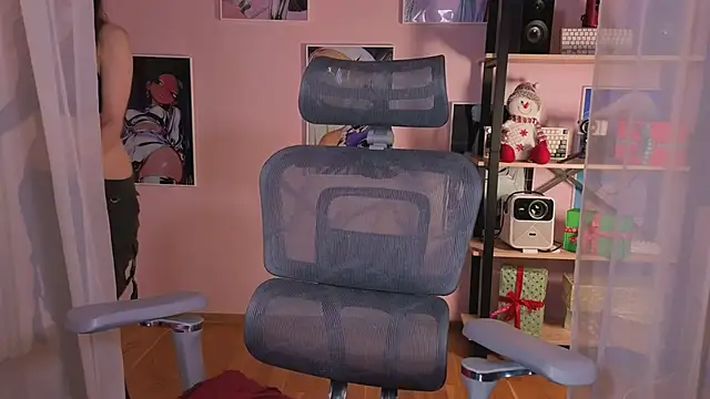  AnnaStark  online show from 11/22/25, 08:41