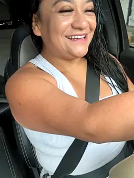 Snapshot of Indira_Nahali1 chatting on 10/14/25, 01:01 Indira Nahali1 online show from 10/14/25, 01:01