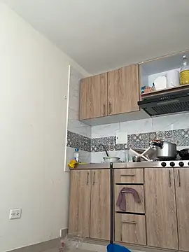 Snapshot of Indira_Nahali1 chatting on 10/18/25, 02:40 Indira Nahali1 online show from 10/18/25, 02:40