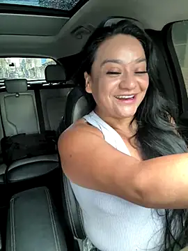 Indira Nahali1 online show from 11/14/25, 12:15