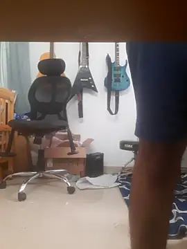 Snapshot of the_indian_dick_u_want chatting on 09/16/25, 05:19 the indian dick u want online show from 09/16/25, 05:19