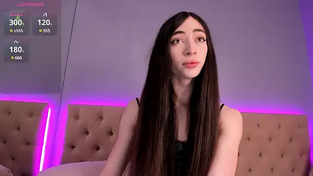 NickieRainer online show from 12/05/24, 04:20