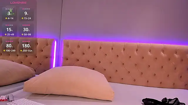 NickieRainer online show from 03/09/25, 04:27