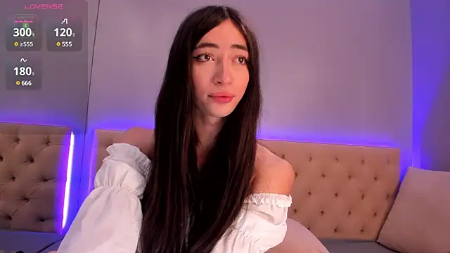 NickieRainer online show from 03/23/25, 07:42