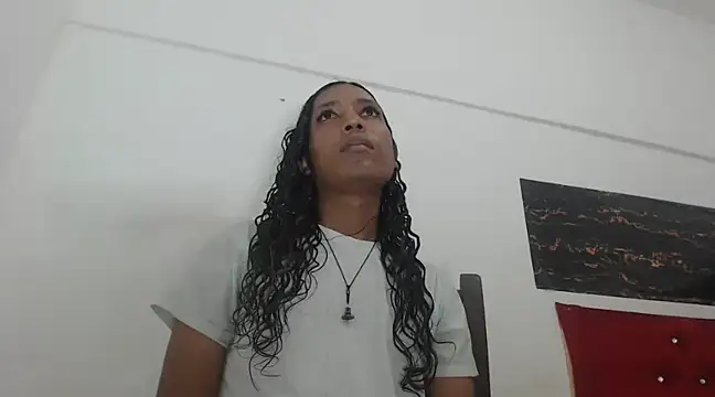 Snapshot of shairaStarr chatting on 12/05/24, 06:11 shairaStarr online show from 12/05/24, 06:11