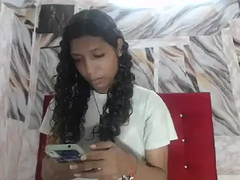 Snapshot of shairaStarr chatting on 01/21/25, 12:07 shairaStarr online show from 01/21/25, 12:07