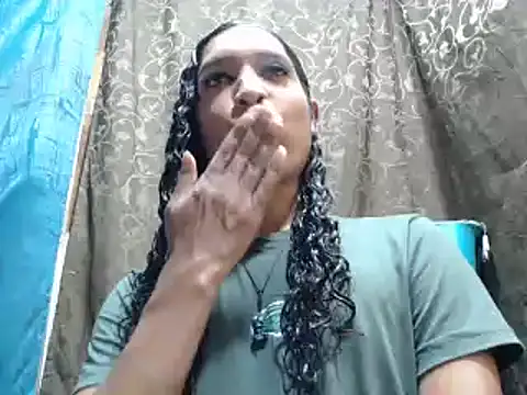 Snapshot of shairaStarr chatting on 09/10/25, 06:52 shairaStarr online show from 09/10/25, 06:52