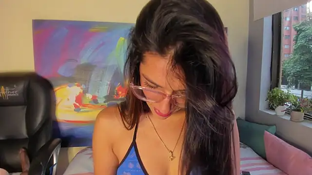 Snapshot of annyluna1 chatting on 07/29/26, 11:41 annyluna1 online show from 07/29/26, 11:41