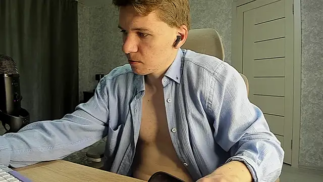 Bananas dick online show from 06/25/26, 12:09