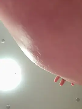 LindaRoyz online show from 03/13/25, 01:50