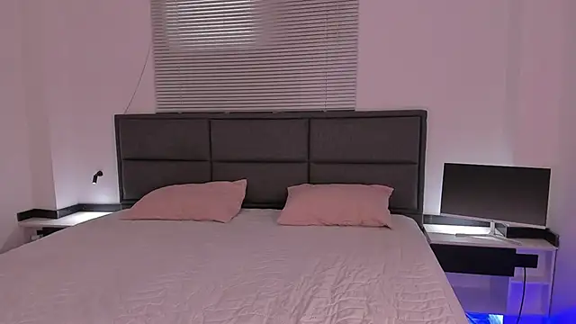 GiaFaaris online show from 12/14/24, 08:40