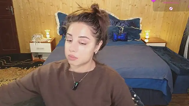 VanessaDoyle online show from 02/06/25, 10:00