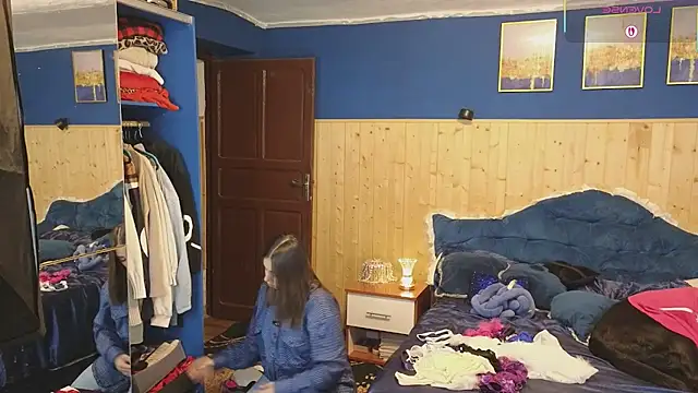 VanessaDoyle online show from 03/05/25, 06:34