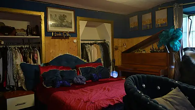 VanessaDoyle online show from 07/26/26, 11:50