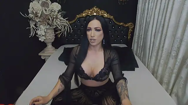 MichaelaDark online show from 11/07/25, 04:12