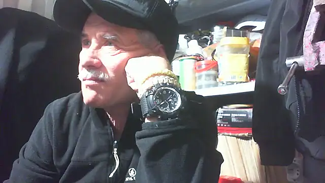 nonnomaturobisex online show from 10/20/25, 03:56