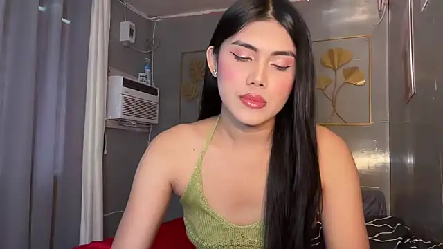 Snapshot of Delicate_Savannah chatting on 10/30/25, 03:19 Delicate Savannah online show from 10/30/25, 03:19